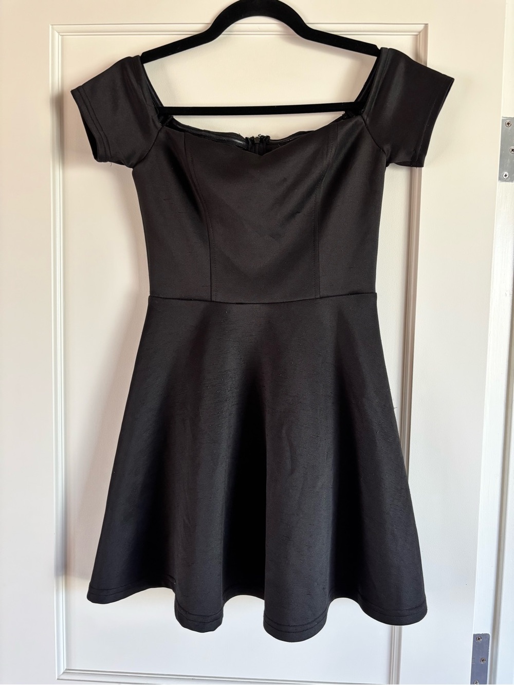 Forever 21 Black Off-Shoulder Fit & Flare Dress